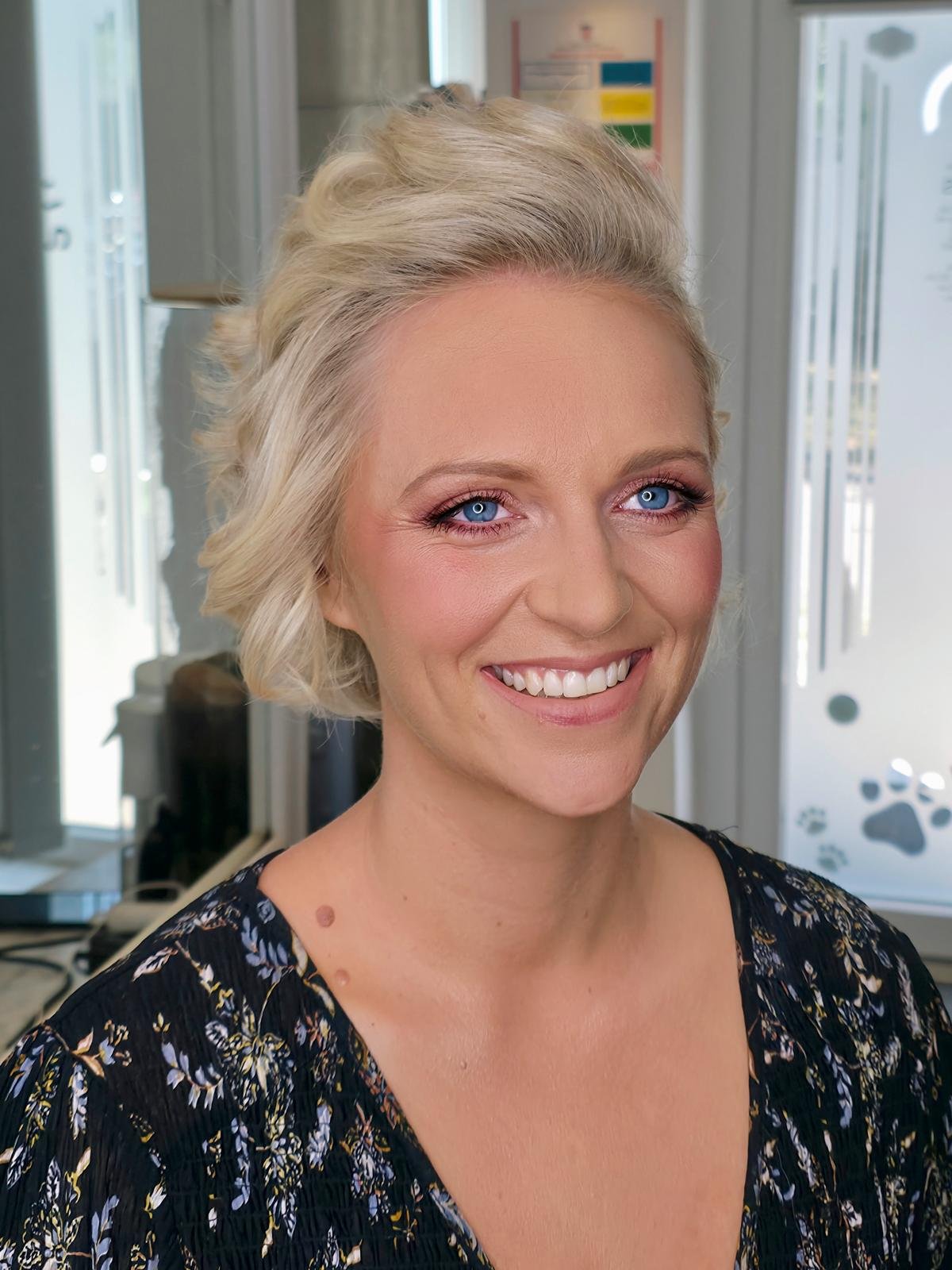 Makeup look 27